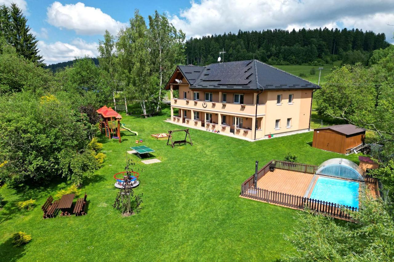 Horní Planá Apartments Nad Rybniky מראה חיצוני תמונה